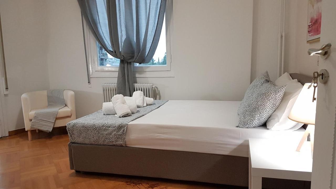 Apricot Apartment - Athens Center, 6 Bd, 2.5 Bath Ngoại thất bức ảnh