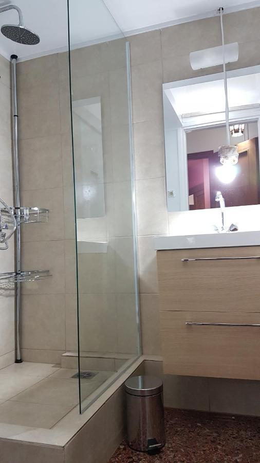 Apricot Apartment - Athens Center, 6 Bd, 2.5 Bath Ngoại thất bức ảnh